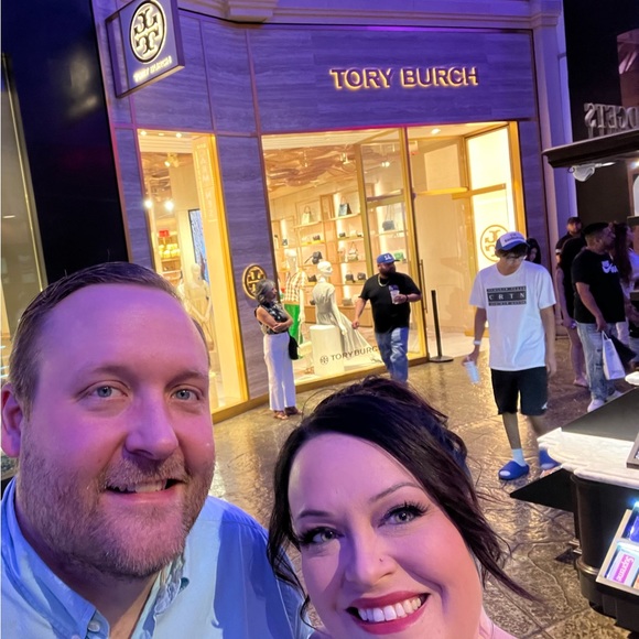 Meet your Posher, Amber - Picture 8 of 16